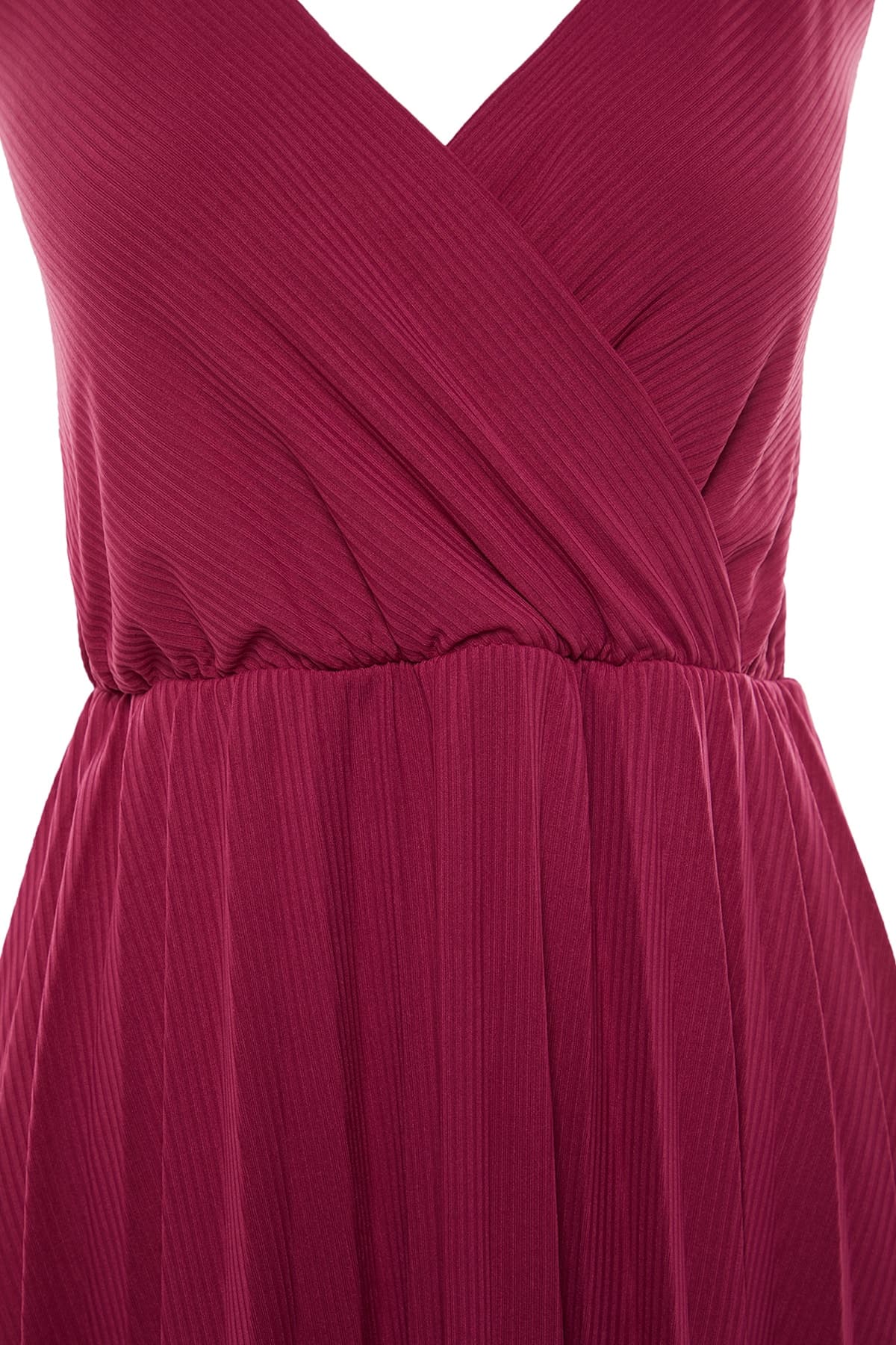 Trendyolmilla Curve Fuşya Kruvaze Yaka Askılı Örme Elbise TBBSS22EL1565