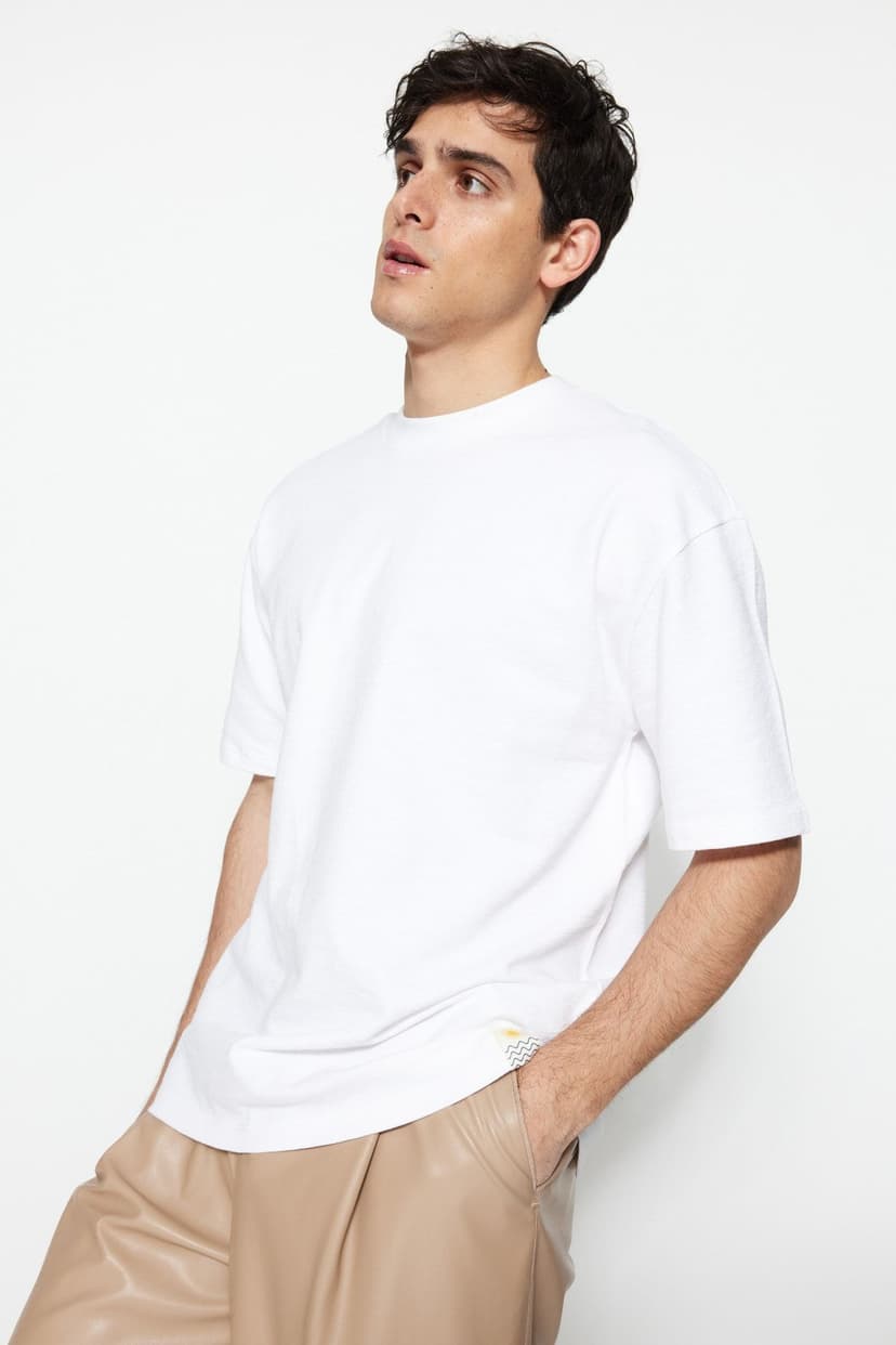 Product Premium Beyaz Oversize %100 Pamuklu Etiketli Dokulu Basic Kalın Tok T-shirt