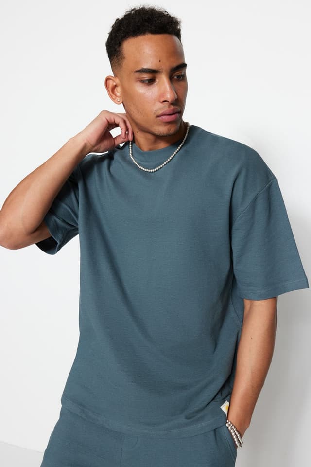 Product Premium Petrol Oversize/Geniş Kesim Etiket İşlemeli Dokulu T-Shirt
