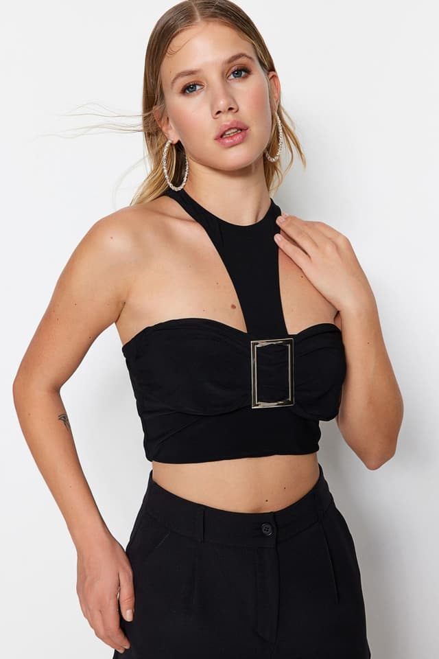 Product Siyah Crop Aksesuarlı Örme Büstiyer