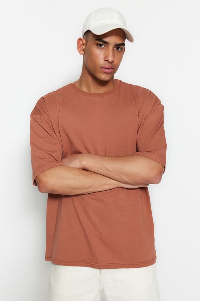 Product Kahverengi Basic Bisiklet Yaka Oversize/Geniş Kesim Kısa Kollu T-Shirt