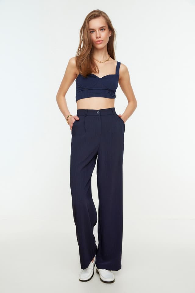 Product Trendyolmilla Lacivert Yüksek Bel Wide Leg/Geniş Paça Çizgili Dokuma Pantolon TWOSS22PL0100