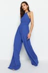 Trendyolmilla Siyah Beli Büzgü Detaylı Geniş Paça Maxi Dokuma Tulum TWOSS23TU00121
