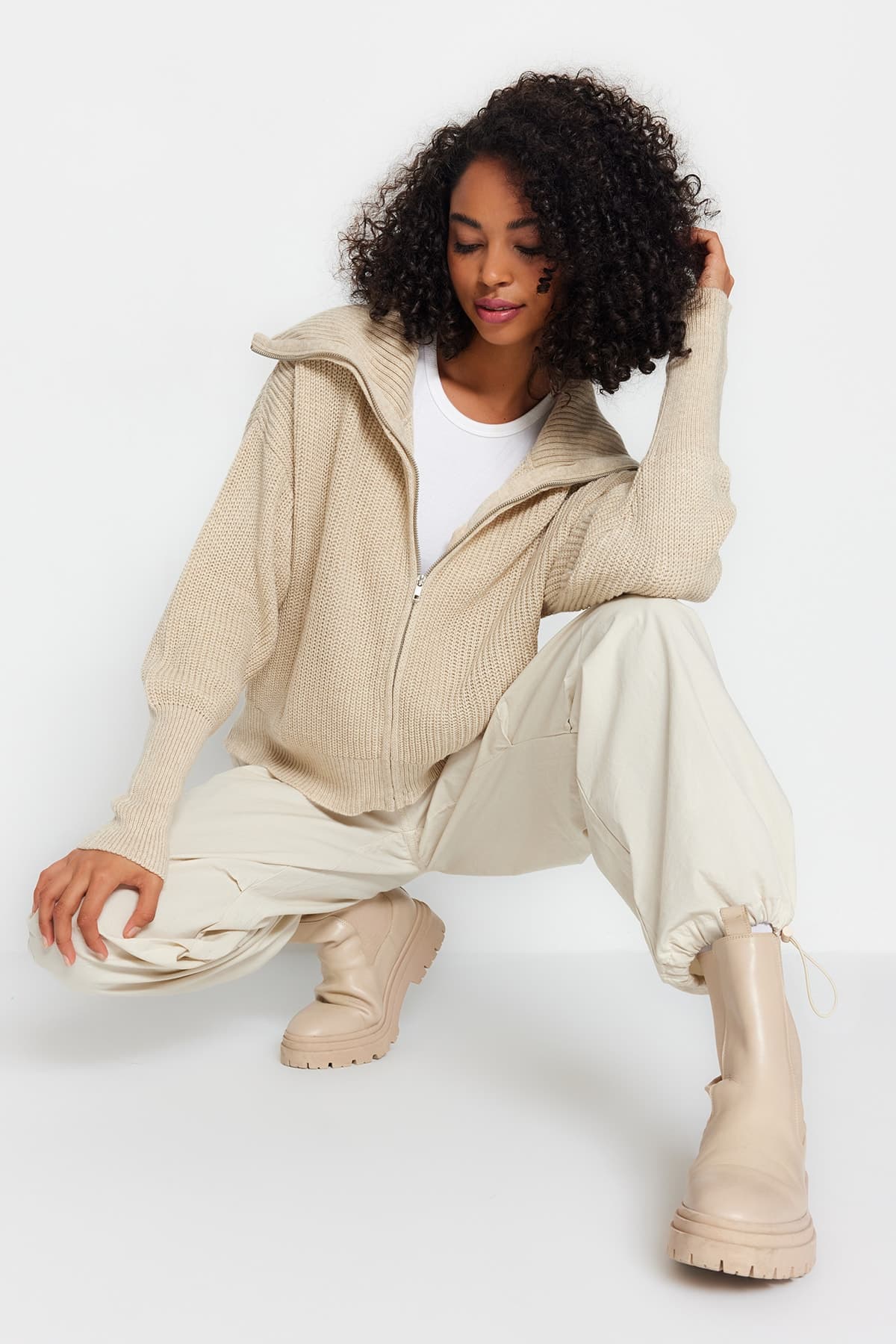 Taş Geniş Kalıp Devrik Yaka Fermuarlı Triko Hırka