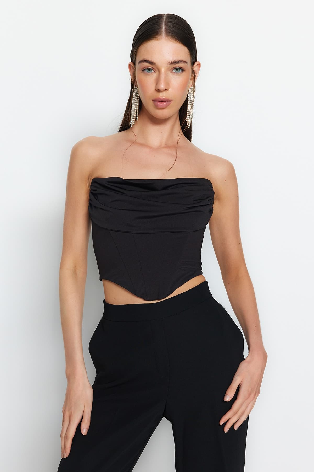 Siyah Crop Astarlı Korse Detaylı Örme Büstiyer