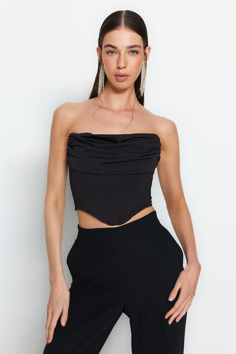 Product Siyah Crop Astarlı Korse Detaylı Örme Büstiyer