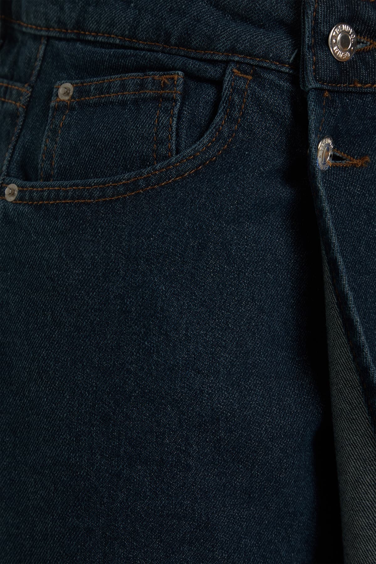 Trendyolmilla Curve Koyu Mavi Yüksek Bel Etek Uçu Püsküllü Şort Etek TBBSS23AP00008