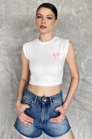 Kadın Japone Kol Fiyonklu Fitilli Crop Top Bluz Krem TZL-P-00016999