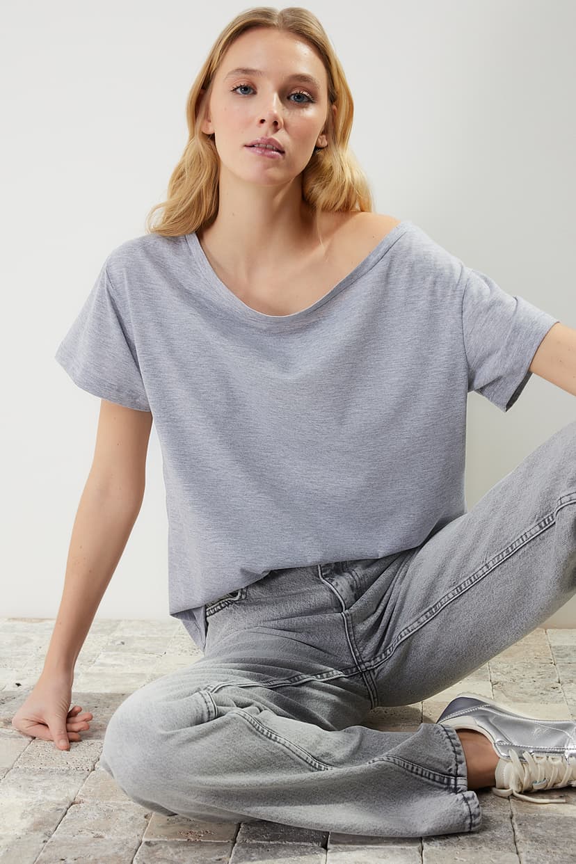Gri Melanj Oversize/Geniş Kalıp Kayık Yaka Örme T-Shirt