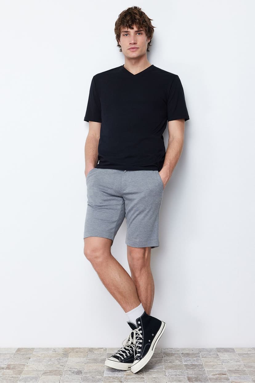 Siyah Slim/Dar Kesim Basic V Yaka Kısa Kollu %100 Pamuklu T-Shirt