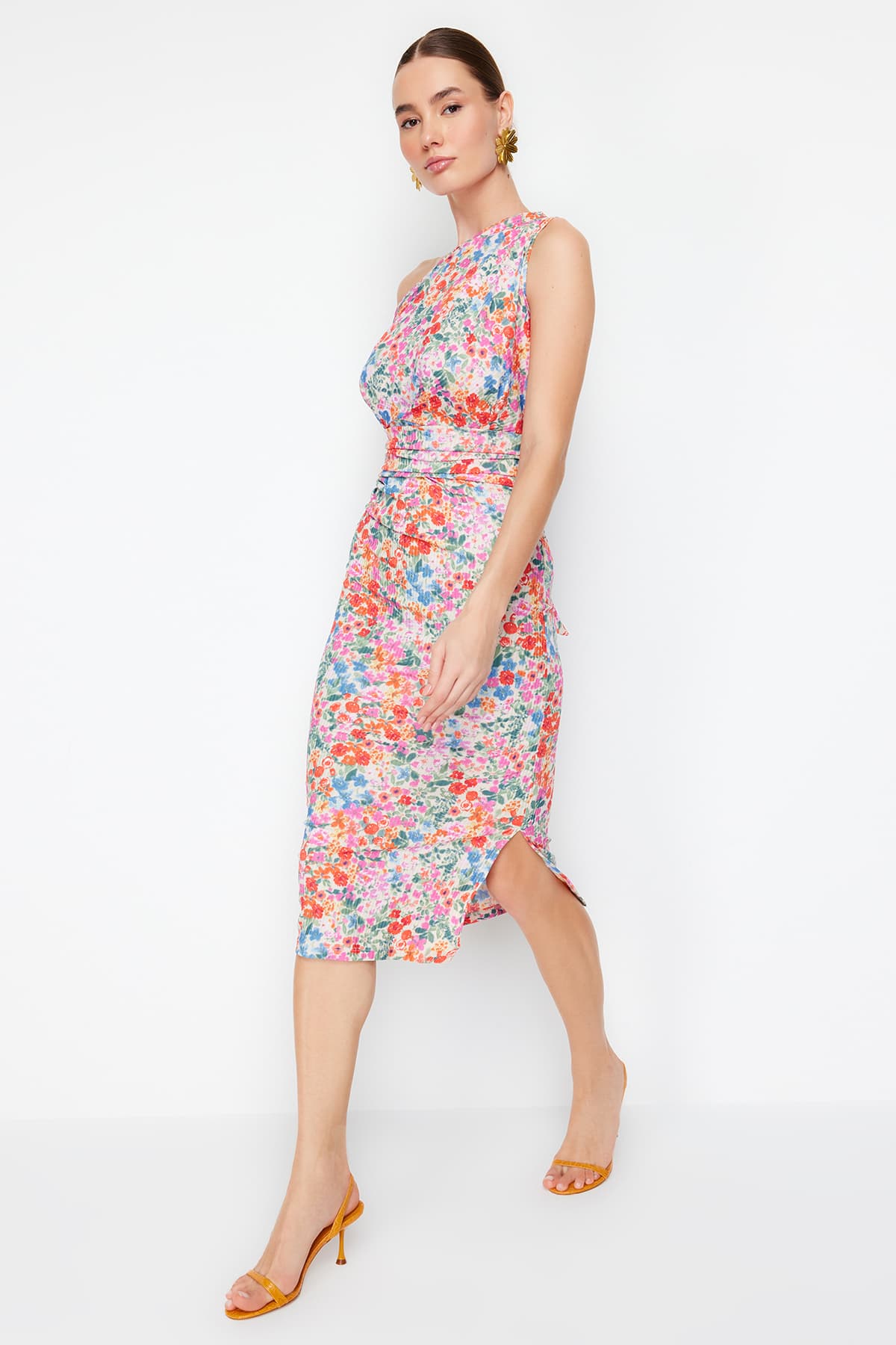 Çok Renkli Vücuda Oturan Tek Omuz Asimetrik Büzgü Detaylı Örme Midi Kalem Elbise