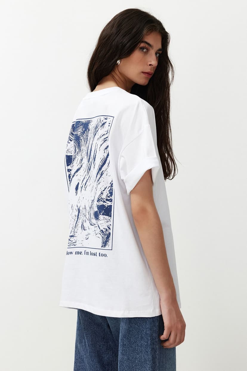 Beyaz %100 Pamuk Sırt ve Ön Baskılı Oversize/Rahat Kesim Örme T-Shirt