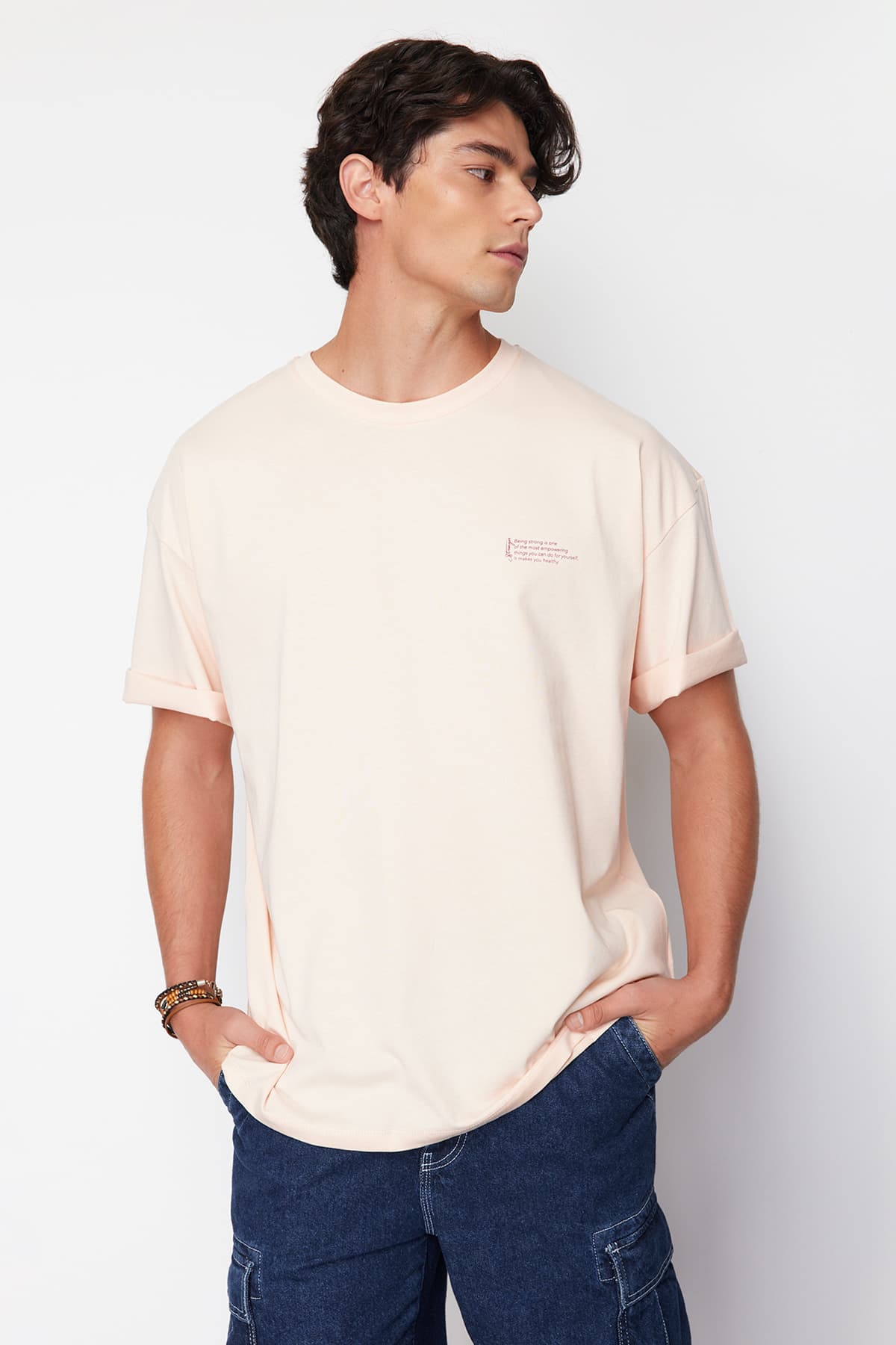 Pudra Oversize %100 Pamuklu Bisiklet Yaka Minimal Yazı Baskılı T-Shirt