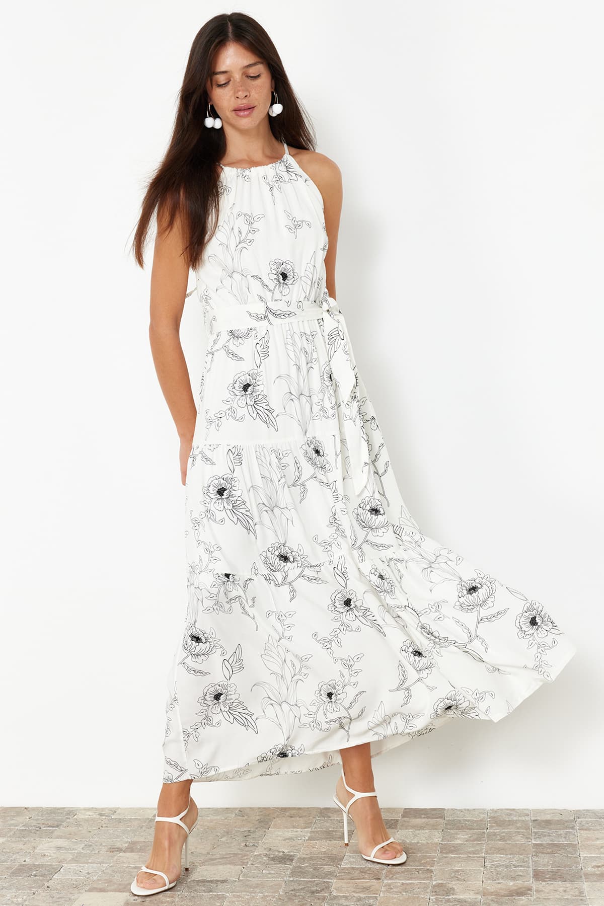 Trendyolmilla Beyaz Animal Shift Boyundan Bağlamalı Astarlı Maxi Astarlı Dokuma Elbise TWOSS24EL00872