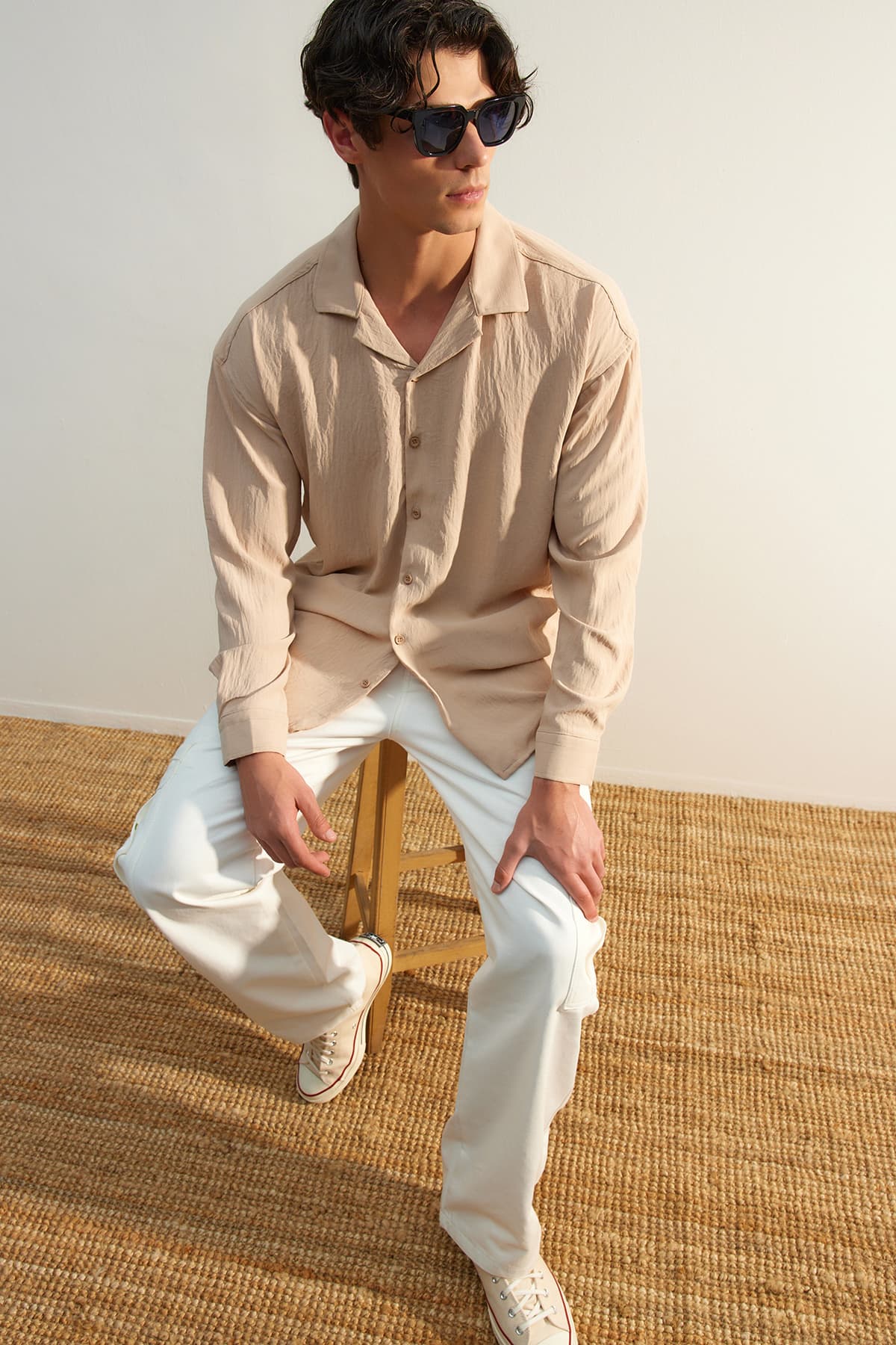 Taş Oversize Fit Apaş Yaka Yazlık Keten Görünümlü Gömlek