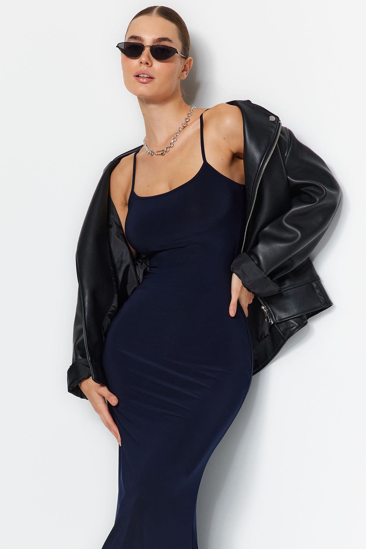 Lacivert Fitted/Vücuda Oturan Askılı Esnek Maxi Örme Kalem Elbise