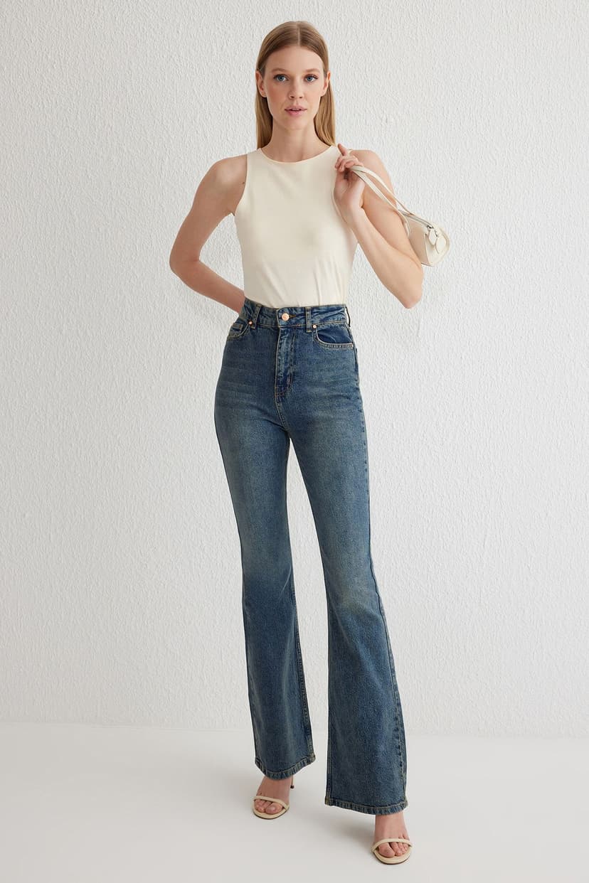 Koyu Mavi Yüksek Bel Flare Jeans
