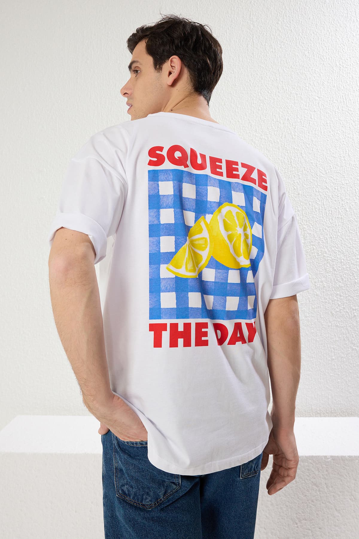 Beyaz Oversize/Geniş Kesim Limon Baskılı %100 Pamuklu T-Shirt