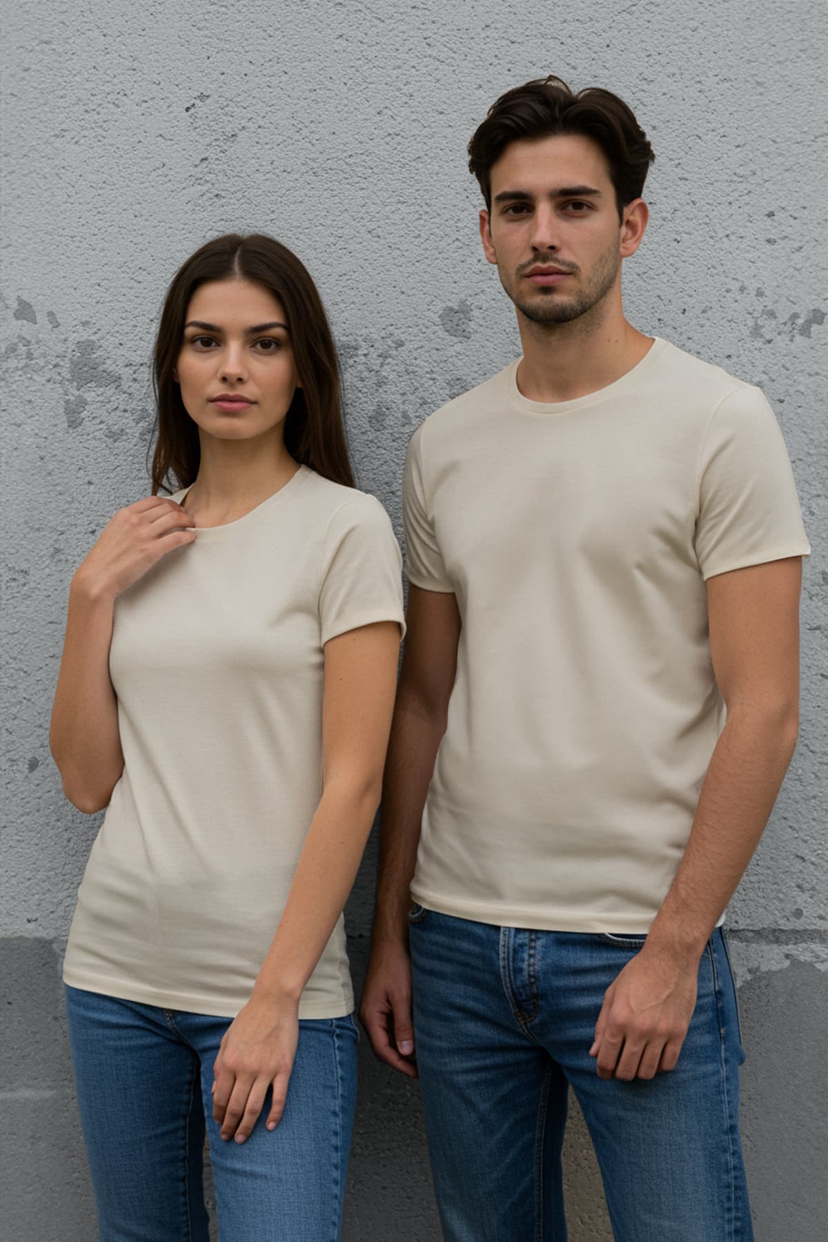 Taş Slim/Dar Kesim %100 Pamuklu Basic Bisiklet Yaka Tok Kumaş T-shirt
