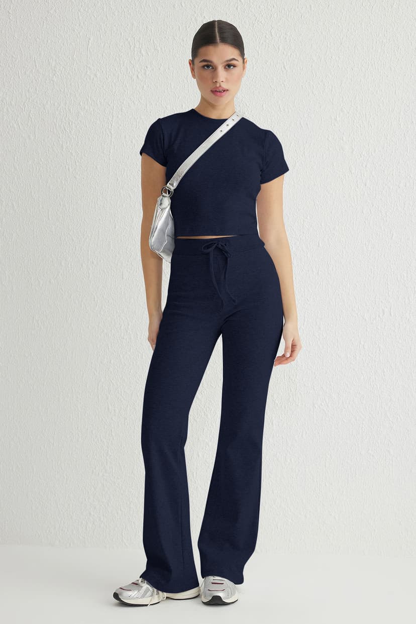 Trendyolmilla Lacivert Fitted/Vücuda Oturan Esnek  Örme Alt-Üst Takım TWOSS25AU00053
