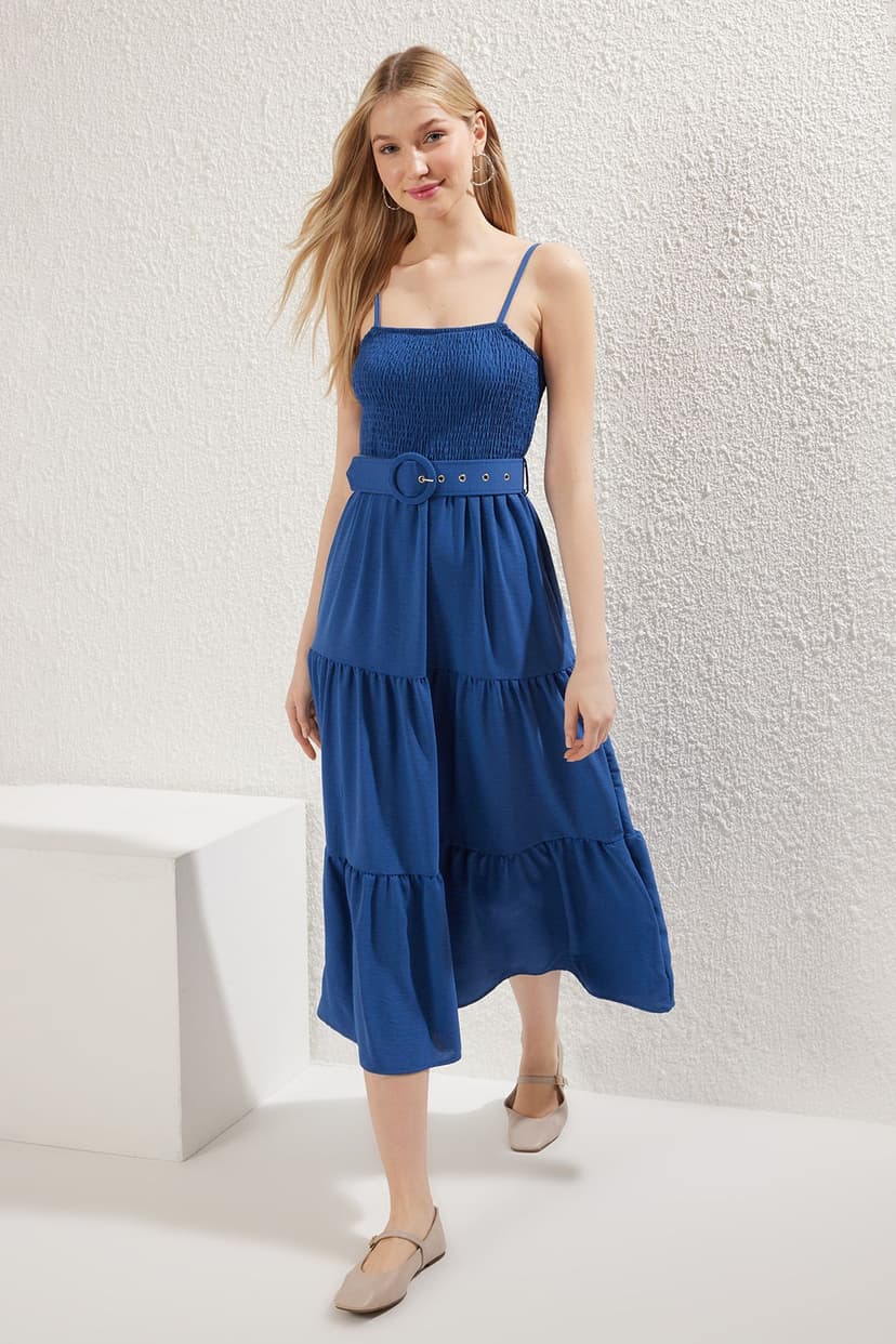 Trendyolmilla Indigo Düz Midi Dokuma Elbise TWOSS21EL1929