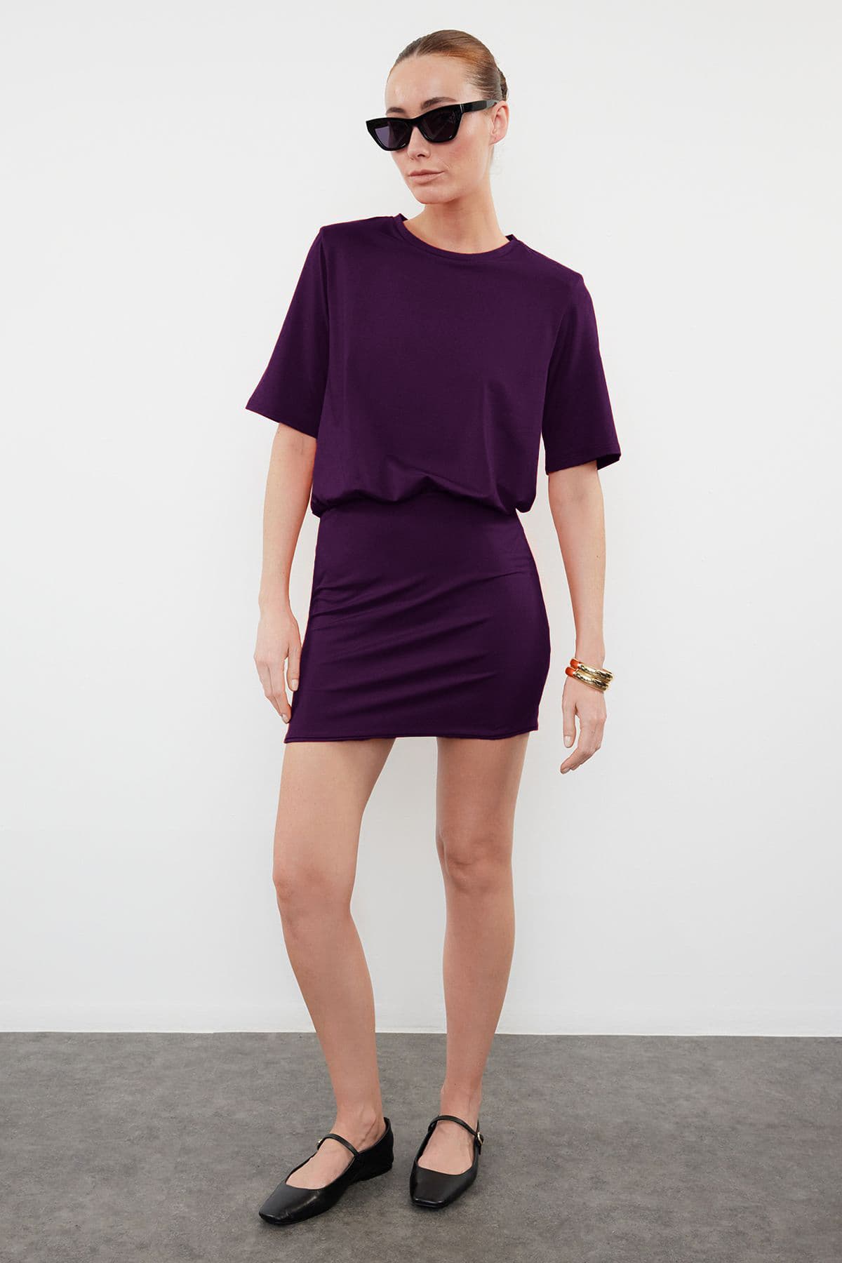 Mor Düz Yumuşak Kumaşlı Fitted/Vücuda Oturan Kısa Kollu Esnek Örme Elbise