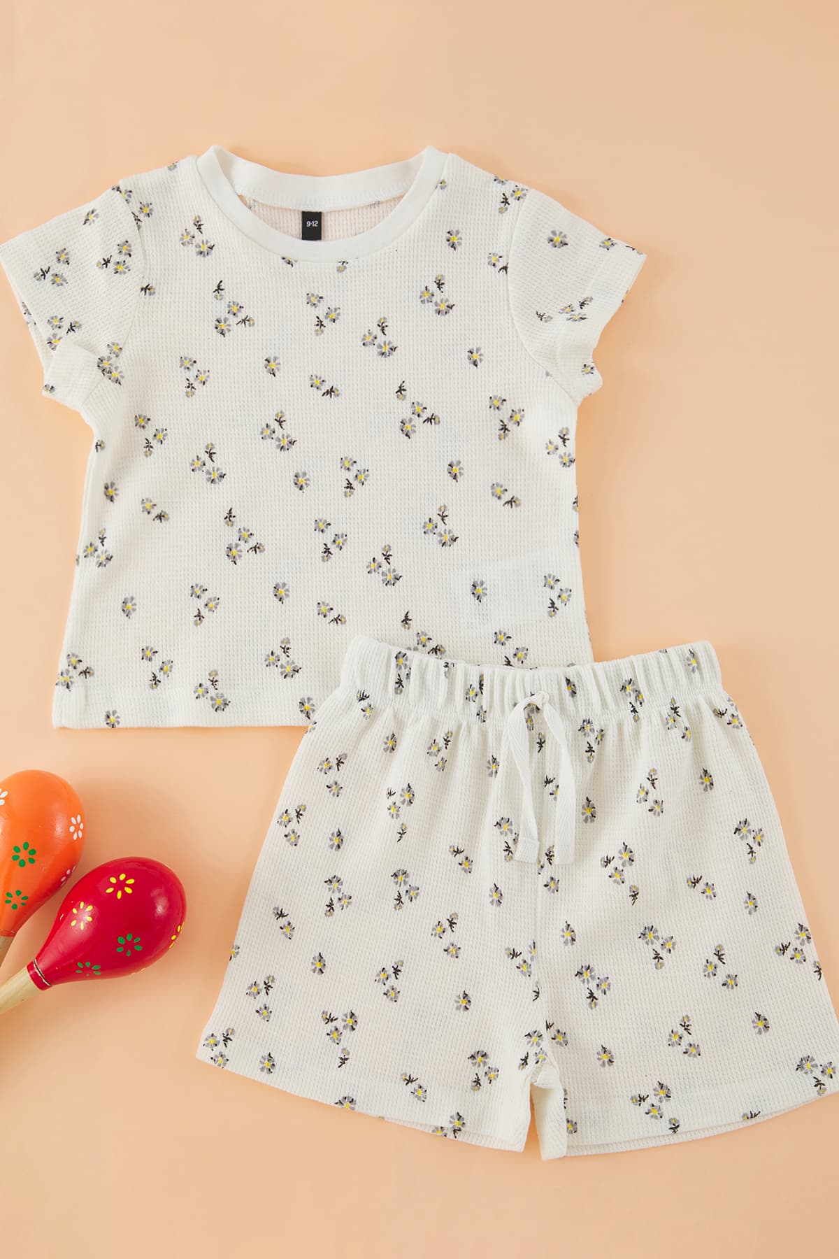 Trendyolmilla Kids Ekru Kız Bebek %100 Pamuk Çiçek Baskılı Örme Alt-Üst Takım TKDSS25AU00131