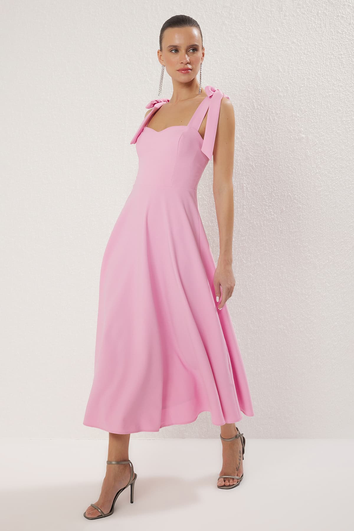 Pembe A-Kesim Askı Bağlama Detaylı Dokuma Abiye Gece Mezuniyet Elbisesi