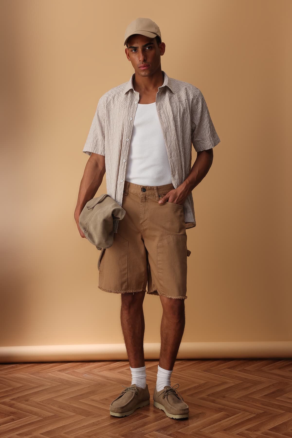 Camel Parça Dikişli Geniş Kot Şort & Bermuda