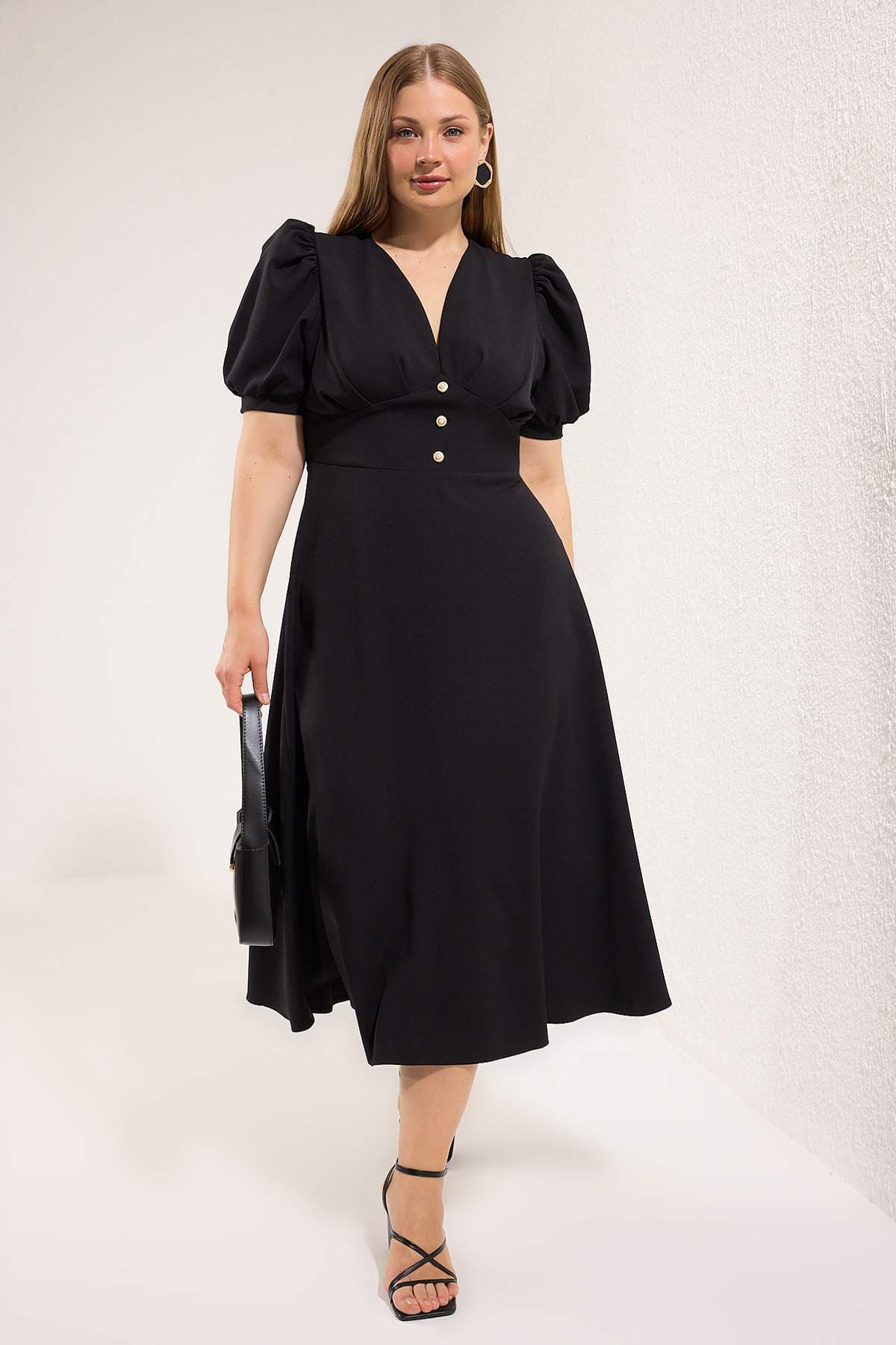 Trendyolmilla Curve Siyah Finike Dokuma Büyük Beden Elbise