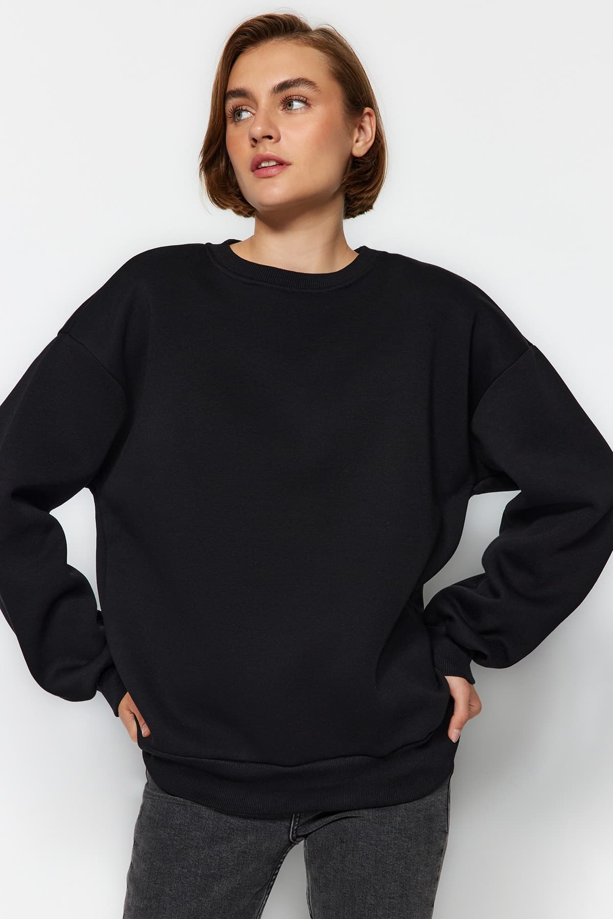 Siyah Oversize/Bol Kesim Bisiklet Yaka Kalın/İçi polarlı Örme Sweatshirt